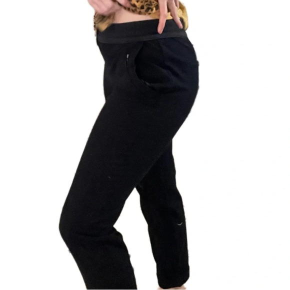 Forever 21 black elastic waist trouser pants with pockets stretchy - Picture 1 of 4